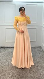 ماکسی بلند مدل گیلدا جنس پولک جسمیکو و ساتن آمریکایی قد 152 - تصویر 3