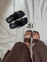 صندل زنانه زارا انگشتی مدل طلا پاشنه تخت ۲ سانتی زیره ترک سایز ۳۷-۴۰